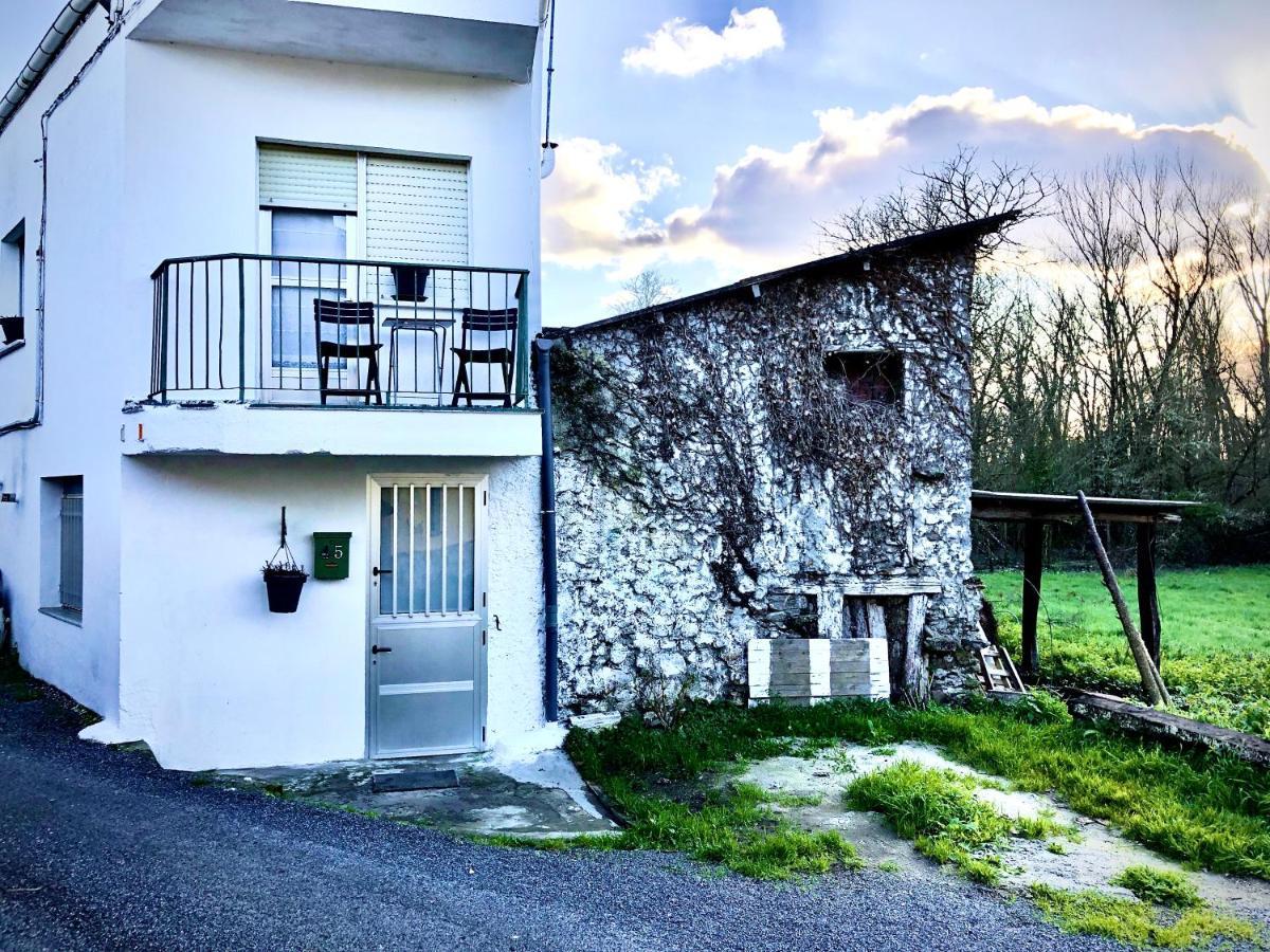 Casita Junto Al Rio En Un Entorno Natural 몬포르테데레모스 외부 사진